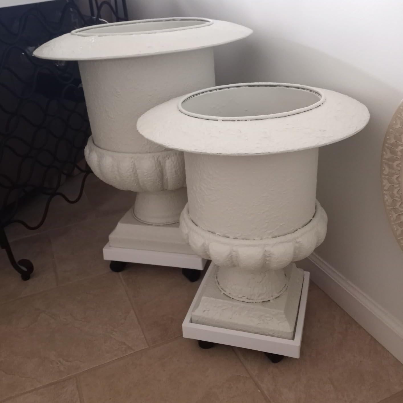 9.8"/ 11.4"/ 13"/ 14.2"/15.3"/16.5"/18.1"/19.7", Square Planter Caddies, White