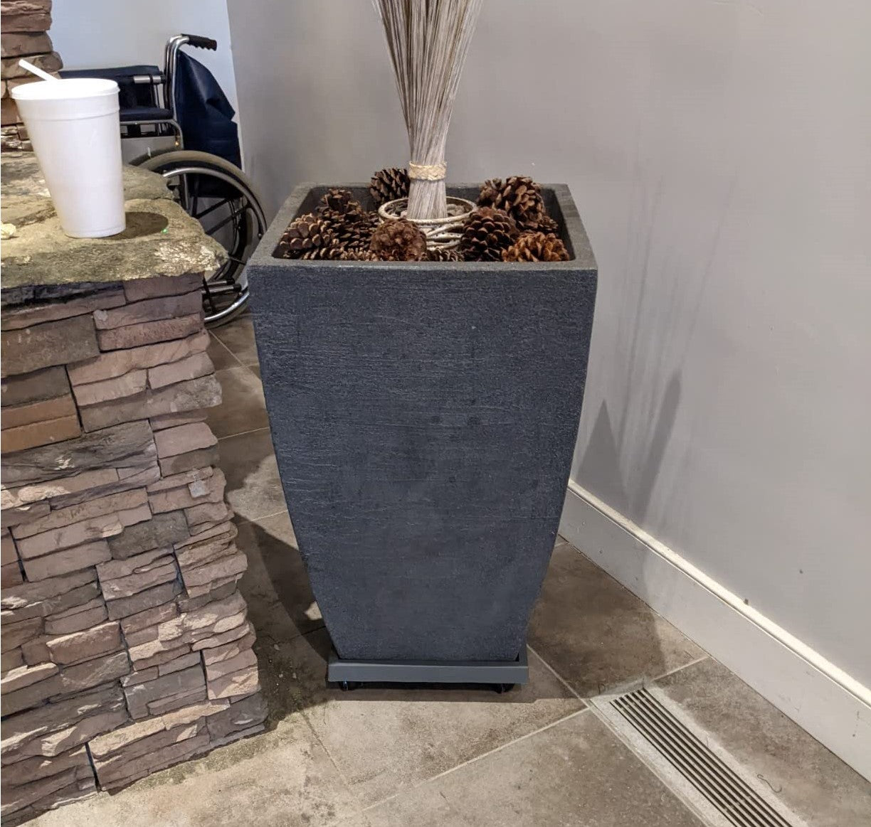 9.8"/ 11.4"/ 13"/ 14.2"/15.3"/16.5"/18.1"/19.7", Square Planter Caddies, Gray